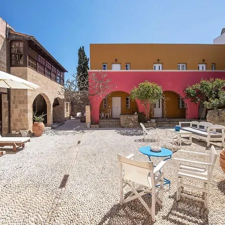 Hotell Saint Artemios Boutique