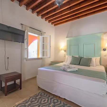 Отель Saint Artemios Boutique Родос