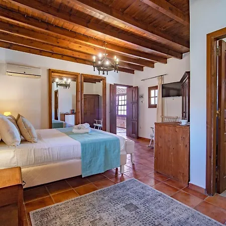 Saint Artemios Boutique Отель Родос