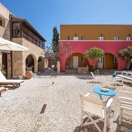 Saint Artemios Boutique מלון עיר רודוס