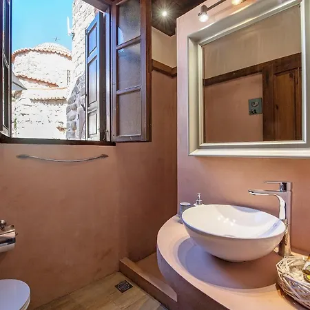 Saint Artemios Boutique Отель 4*