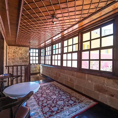 Saint Artemios Boutique Отель 4*